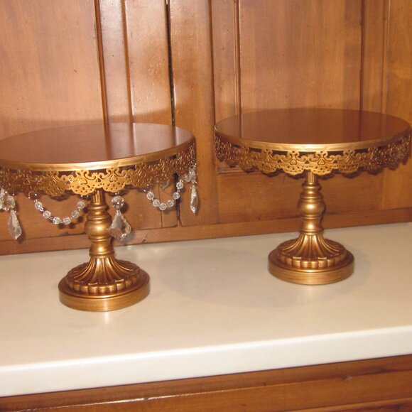 Raised Metal Cake Stand Golden Bronze Tone - Picture 1 of 4